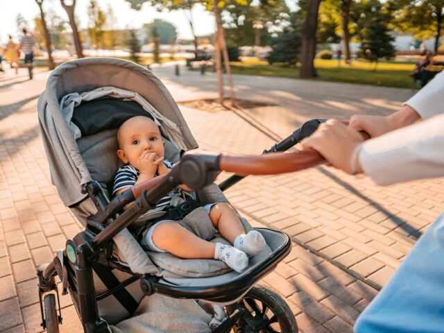 Qual o melhor carrinho de bebê para passeio?